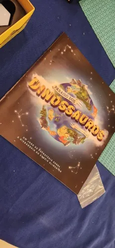 Boardgame Jogo de tabuleiro - O Paraíso dos Dinossauros