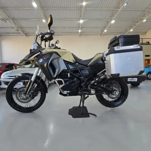 BMW F800 ADVENTURE 2014 LINDÍSSIMA