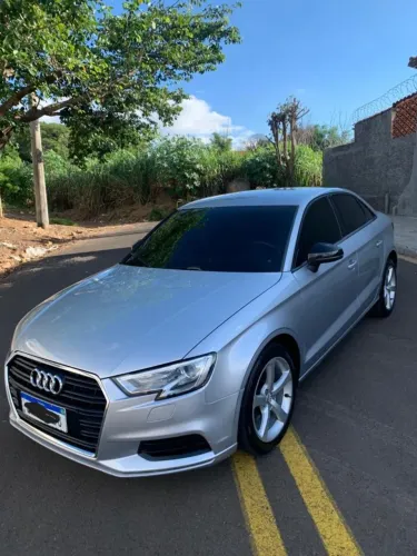 Audi A3 Sedan 1.4 TFSI Flex Tiptronic 4P 2017