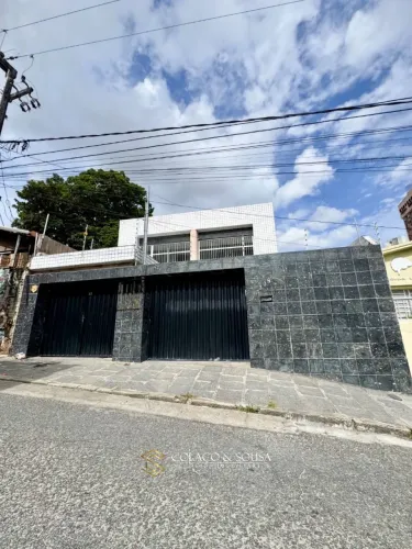 CASA PARA LOCAÇÃO NO CENTRO DE CAMPINA GRANDE IDEAL PARA RESIDÊNCIA OU PARA FINS COMERCIAI