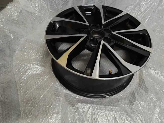 Roda Corolla Cross XRX 2024