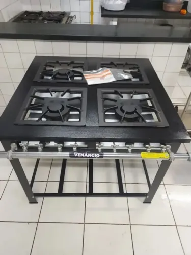 FOGÃO VENANCIO 4 BOCAS 40X40 - NOVO