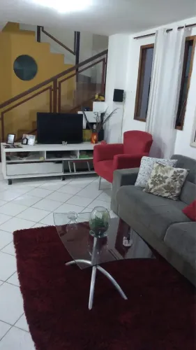 ALUGO CASA EM INTERMARES - 4 quartos