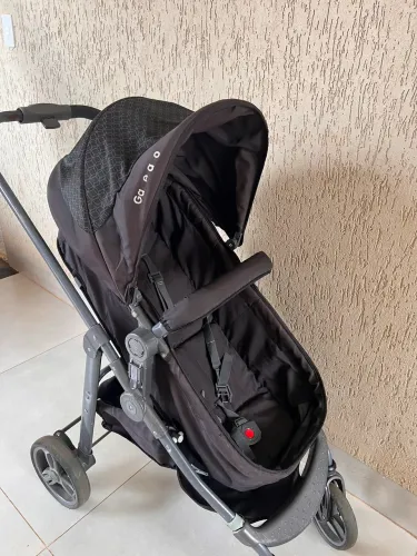 Carrinho de bebê + Cadeirinha Galzerano