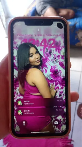 iPhone XR 64GB Barato - Face ID OK-Trincado atrás e frente ,mancha que não atrapalha