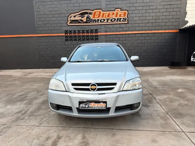 Chevrolet Astra Advantage 2.0 MPFI Flexpower 8V 3P 2011