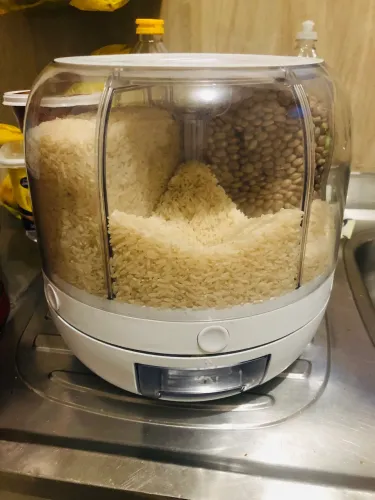 Guarda alimentos giratório