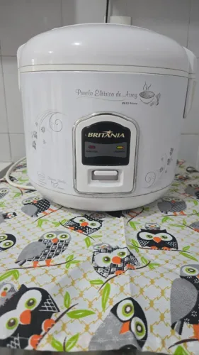 Panela elétrica  de arroz Britânia PA 10 Prime
