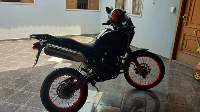Ténéré 250c 2011