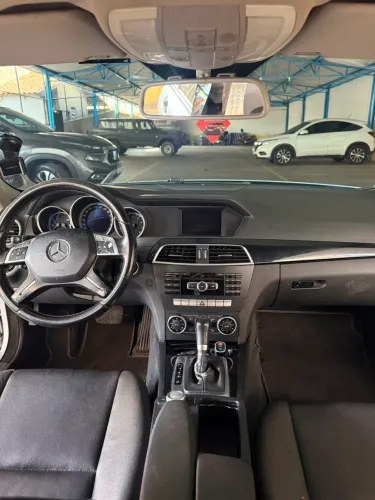 Mercedes-Benz C-180 CGI Sport 1.6 TB 16V 156cv Aut. 2013