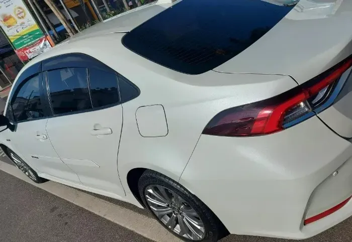 Toyota Corolla Altis Prem. Hybrid 1.8 Flex AUT 2021