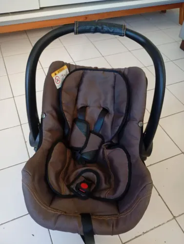 Bebê conforto 