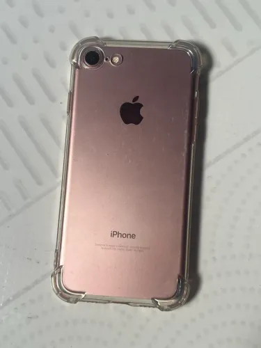 Vendo iPhone 7 em boas condições