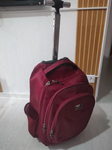 Mochila com rodinhas