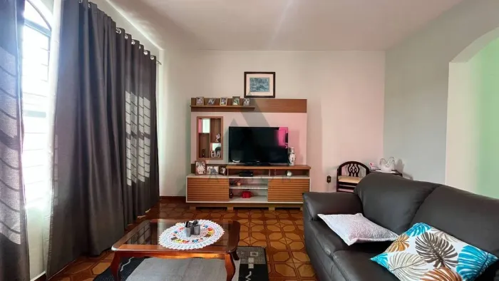 Casa com 3 dormitórios à venda, 100 m² por R$ 650.000,00 - Vila Salém - Itapetininga/SP