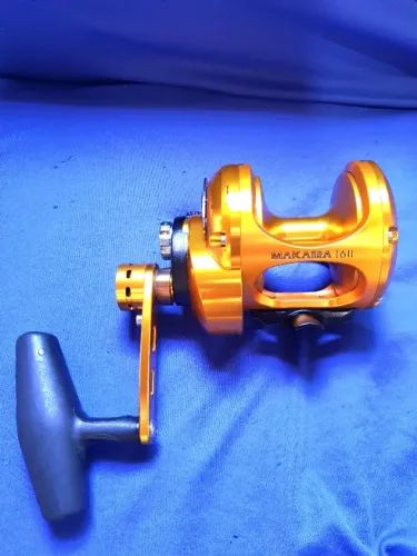 CARRETILHA DE PESCA