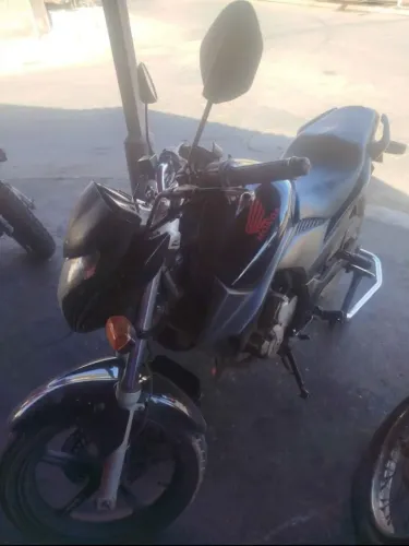 Oportunidade - Honda CB 30OR 2009/2010
