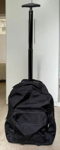 Mochila Bagaggio com rodinhas e  alças 