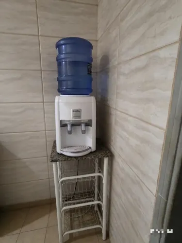 Bebedouro elétrico 