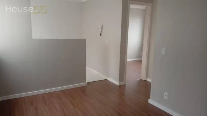 Apartamento com 2 dormitórios à venda, 40 m² por R$ 195.000,00 - Jardim Itaqui - Campo Lar