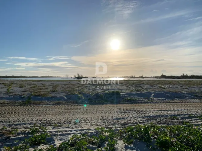 Terreno Blue Lake - Arraial do Cabo/RJ - Terreno 250m² por R$ 200.000 - Frente Lagoa - Fin
