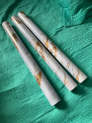 Papel de Parede Marmorizado Branco e Dourado - 3 Rolos Novos