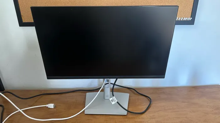 Monitor Dell P Series P2422h Lcd Tft 23.8 Preto E Prateado