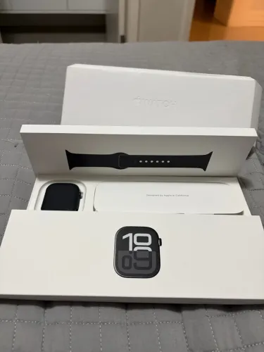 Apple Watch 10 - 42mm 