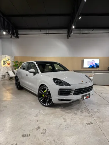 Porsche Cayenne Coupe E-hybrid 3.0 V6 462cv 2022