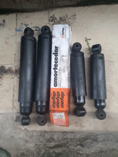 4 amortecedor cofap kombi 1600