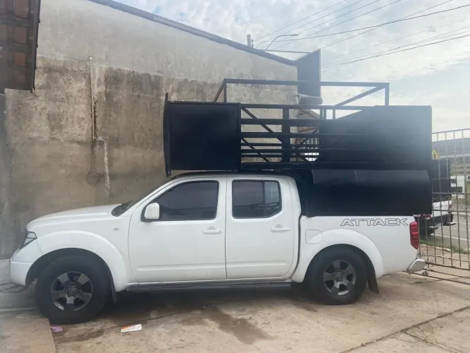 Nissan Frontier XE CD 4X2 2.5 TB Diesel 2009