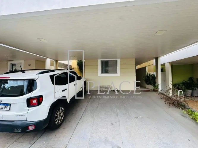 Casa residencial à venda com 3 suítes e piscina em Marília, SP