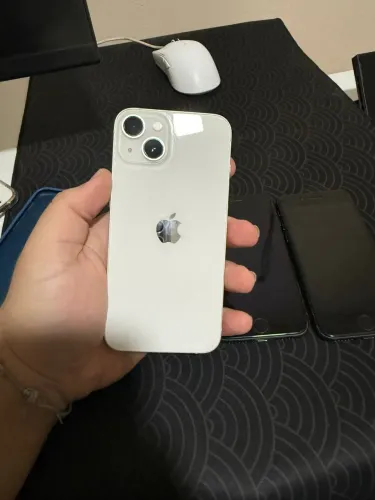 iPhone 13