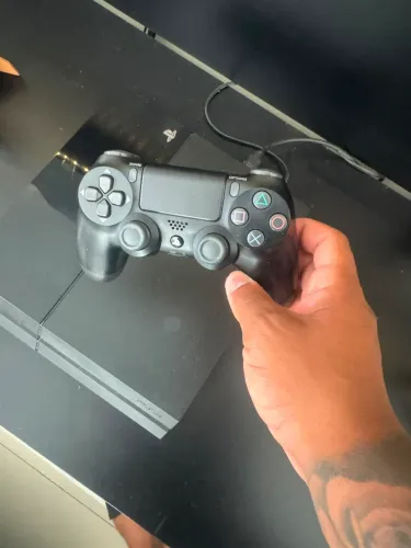 Playstation 4 - PS4