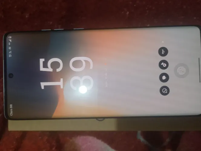 Celular edge50 fusion