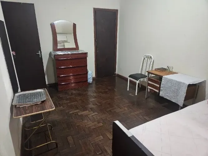Quarto para alugar na Vila Buarque,