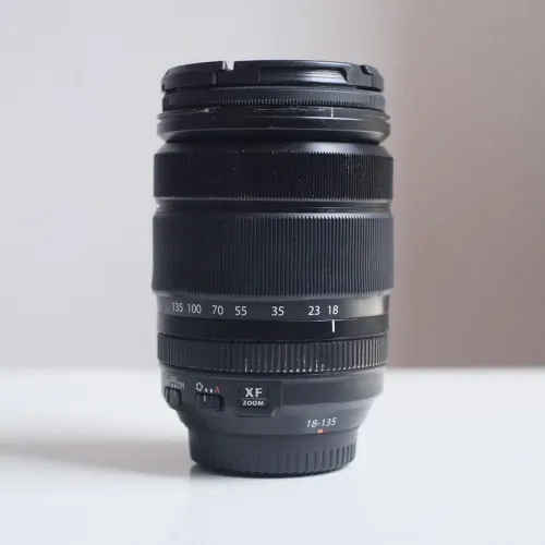 Lente Fuji 18-135 3.5/5.6