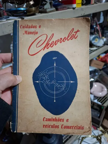 Livro manutenção chevrolet déc 50