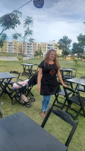 Garçonete: ( free-lancer, eventos, ...)