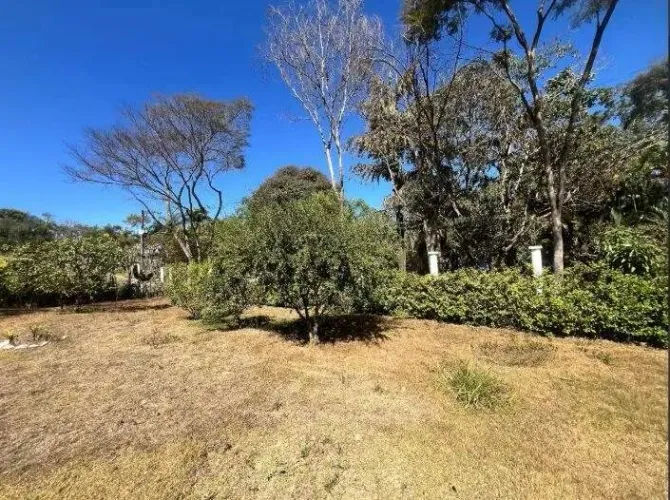 Lote de 1.000 m² à venda no Condomínio Quintas da Lagoa