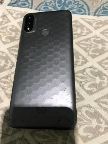 Moto e 20
