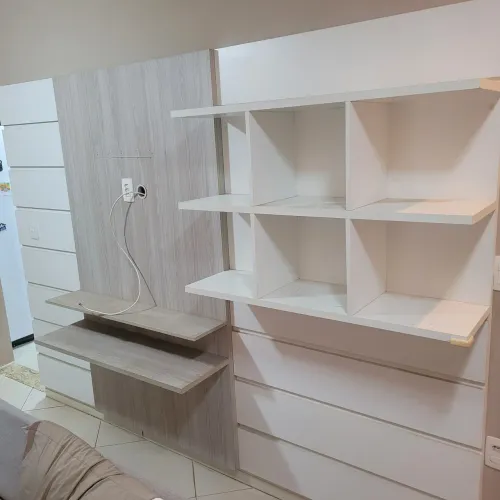 Paniel para TV 1,95 x 2,80m com 6 nichos