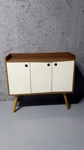Vendo aparador 3 portas novo na caixa, não esta montado NOVO NA CAIXA