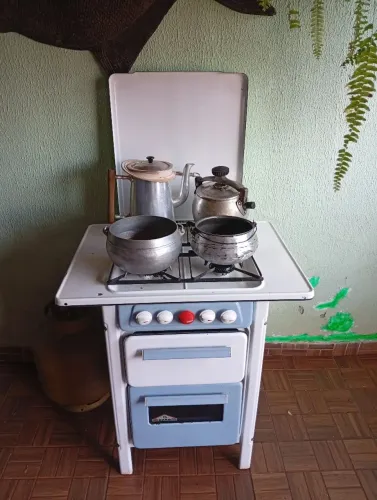 Fogão antigo