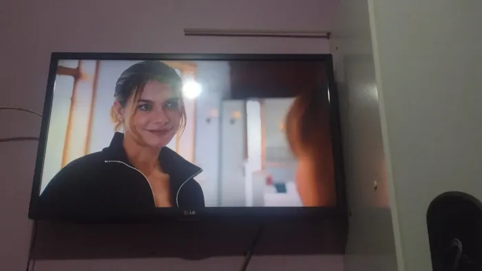 Tv LG 32 polegadas, não é smart