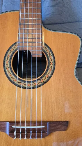 VIOLÃO TAKAMINE NYLON TC135SC COM HARDCASE ORIGINAL