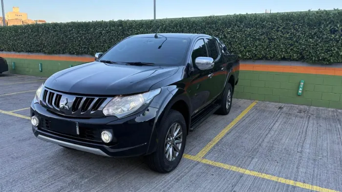 Mitsubishi L200 Triton Sport HPE-S 2.4 CD Dies. AUT 2019