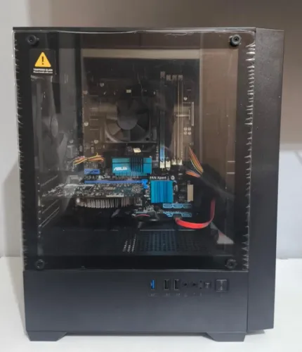 PC Gamer Acegeek Stratus Glass - Doação