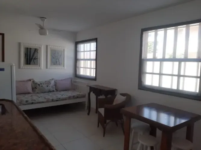 Apartamento em Cabo Frio - Peró (10 minutos a pé da Praia)