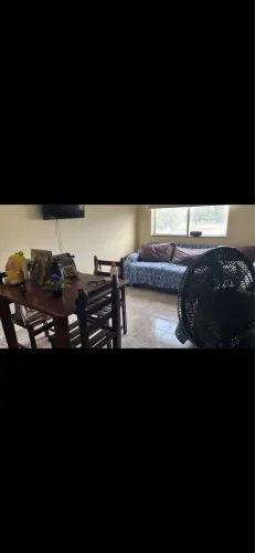Alugo quarto em intermares